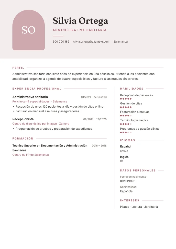 Ejemplo de currículum de administrativa sanitaria en una clínica