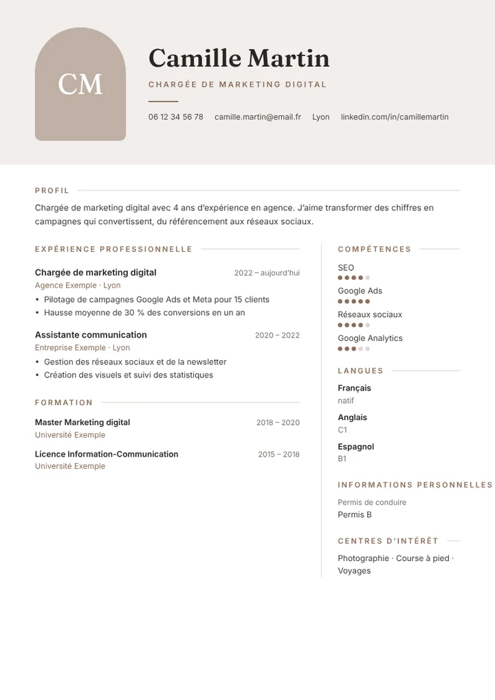 Modèle de CV Arche rempli avec un exemple