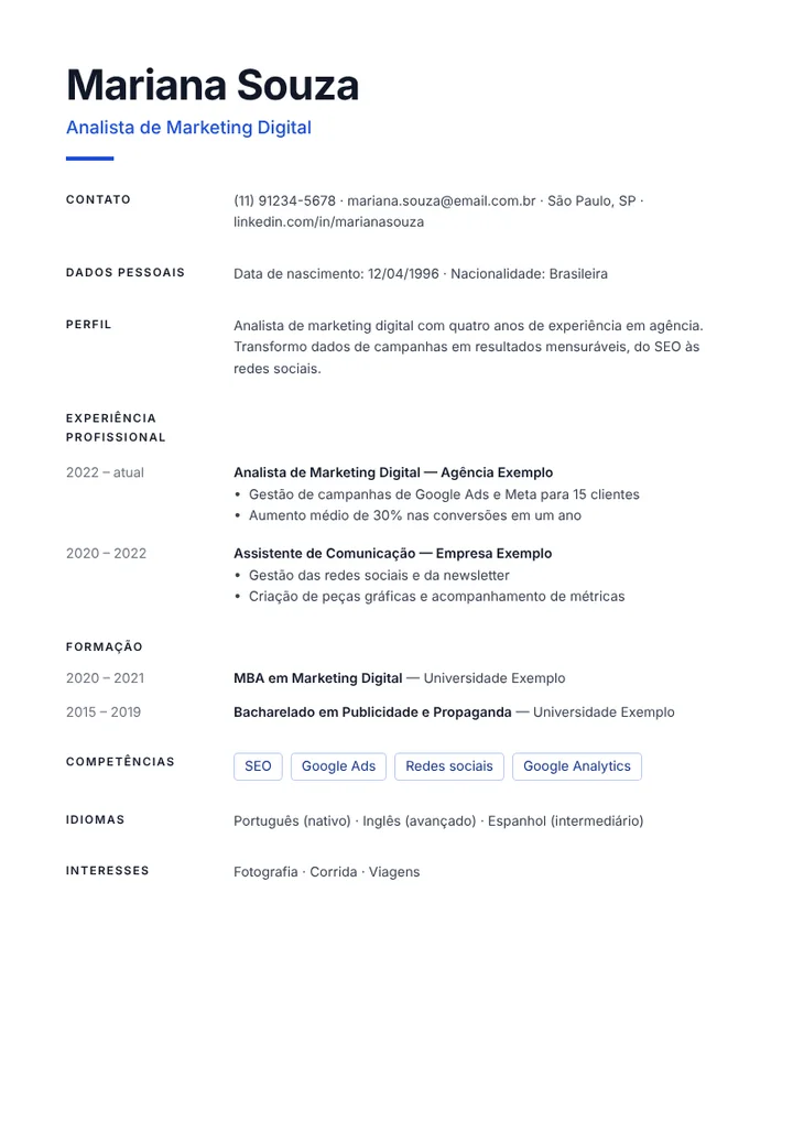 Modelo de currículo Minimalista preenchido com um exemplo